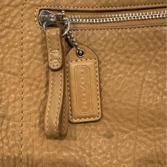 Vintage Y2K Coach Camel Brown Soft Pebble Leather Bag  L0693-F03796 - Picture 8 of 15